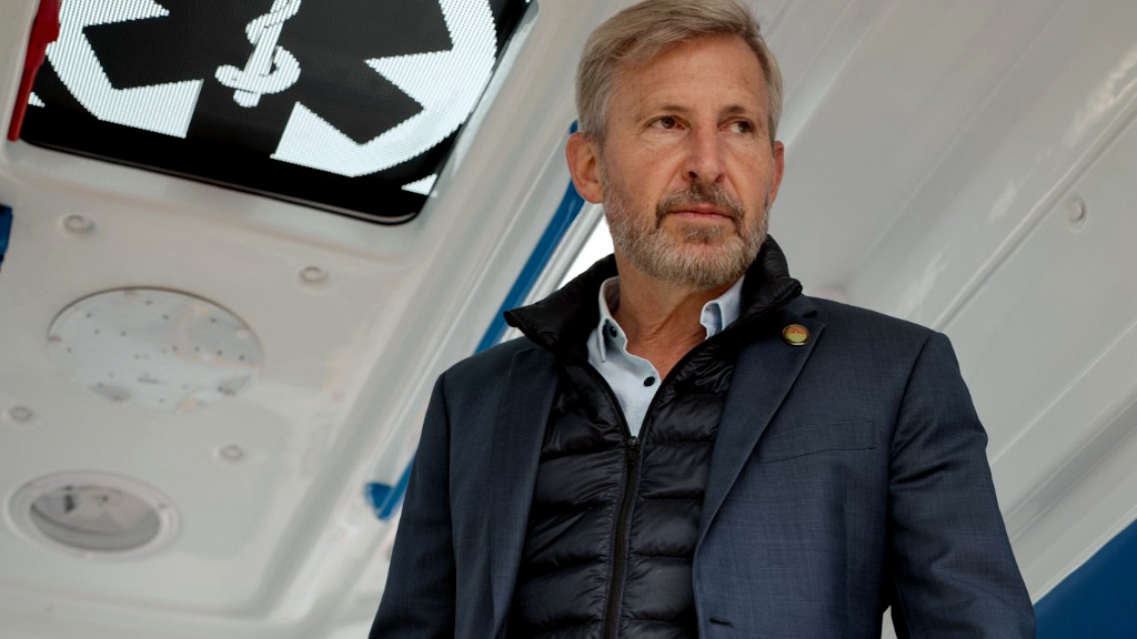 Frigerio banca la reforma laboral: 