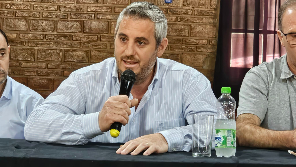 Walser le pide a Milei que interceda ante Uruguay por la mega planta