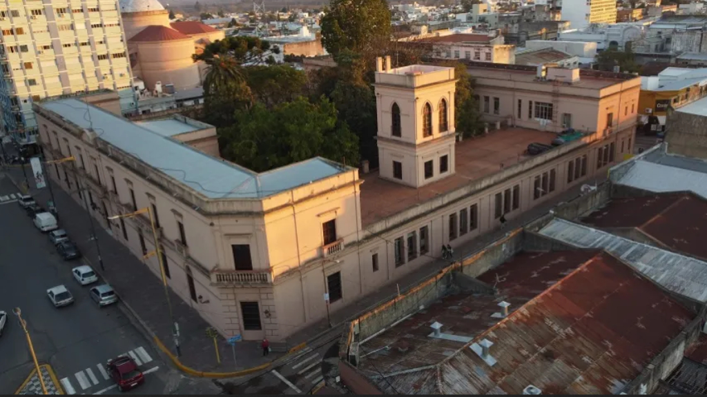Diputados hará reuniones de comisiones en el Colegio del Uruguay