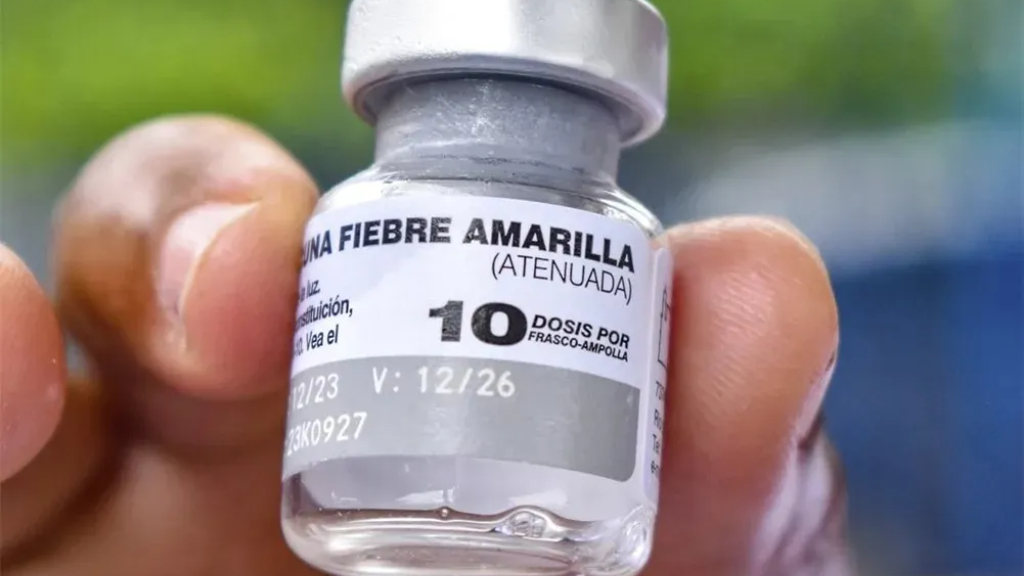 La vacuna de la fiebre amarilla se dejó de aplicar de manera gratuita