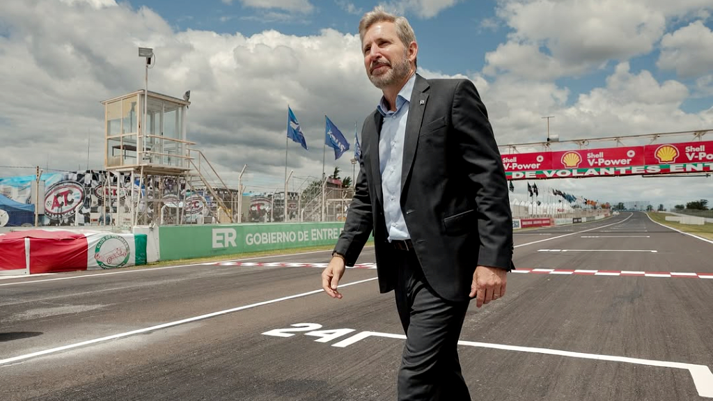 Frigerio adelantó que en el 26 se discutirá la reforma previsional 