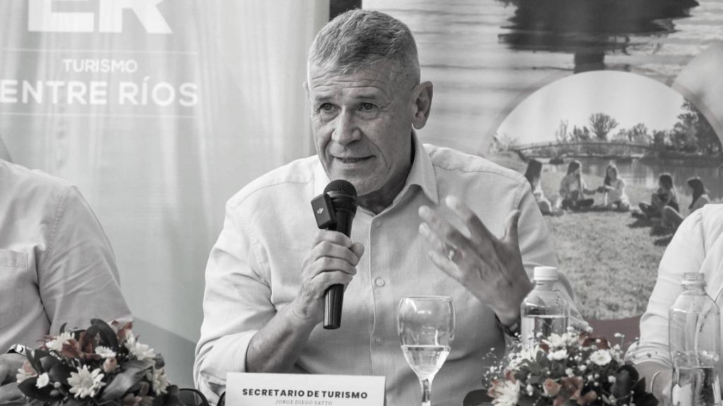 Satto se negó a declarar en la causa por sobreprecios en la CARU