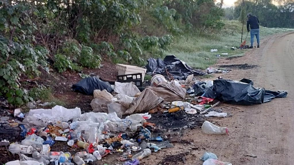 Se retomó la limpieza de minibasurales luego de la lluvia