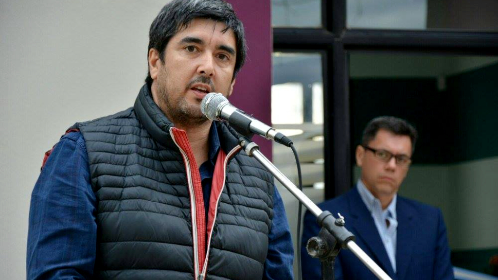 Fuertes denunció que Frigerio discrimina a los intendentes peronistas