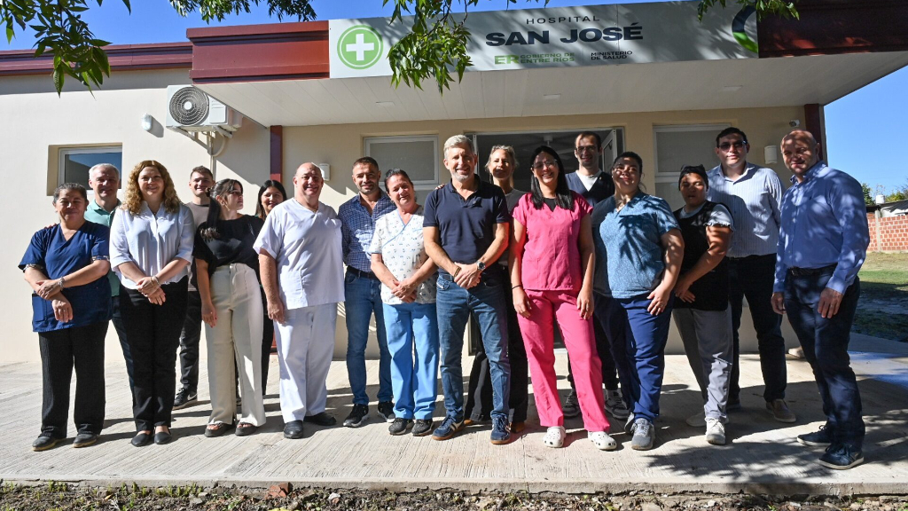 Luego de suspender el acto porque Agmer lo esperaba, Frigerio fue sin anunciarlo