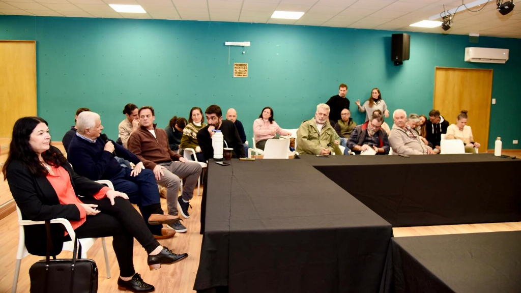 Impulsan mesa para el arbolado urbano