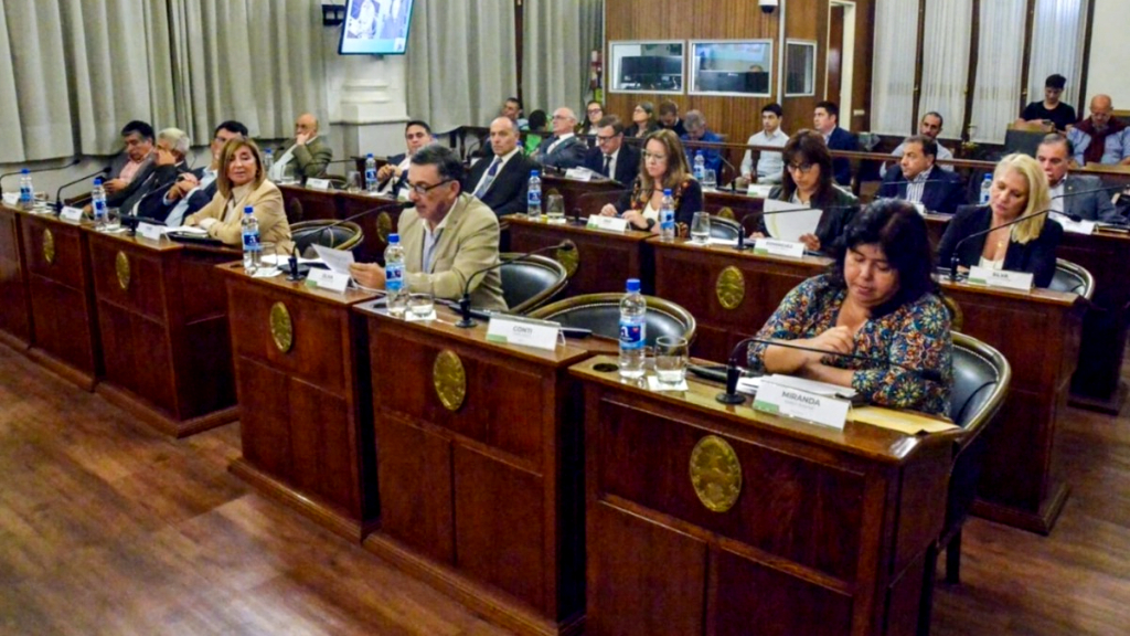 Debatirán cambios en la ley de obras públicas