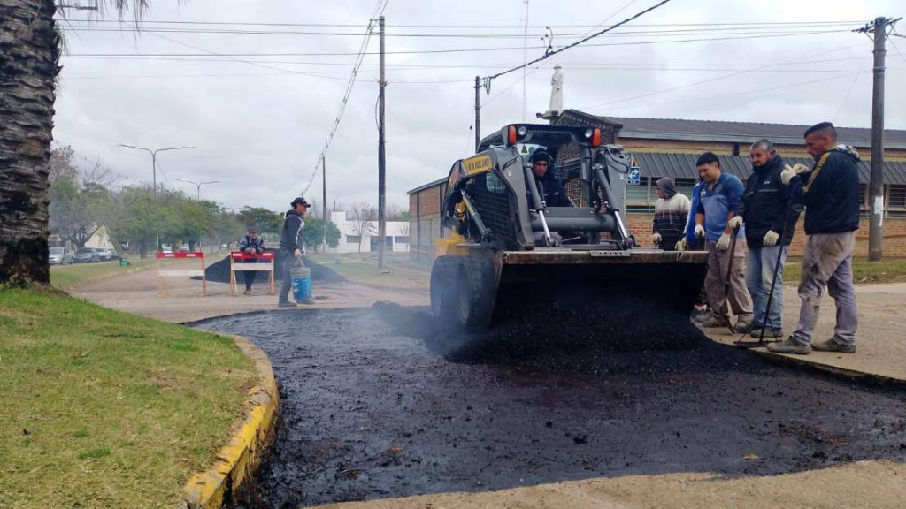 Avanza el plan de bacheo