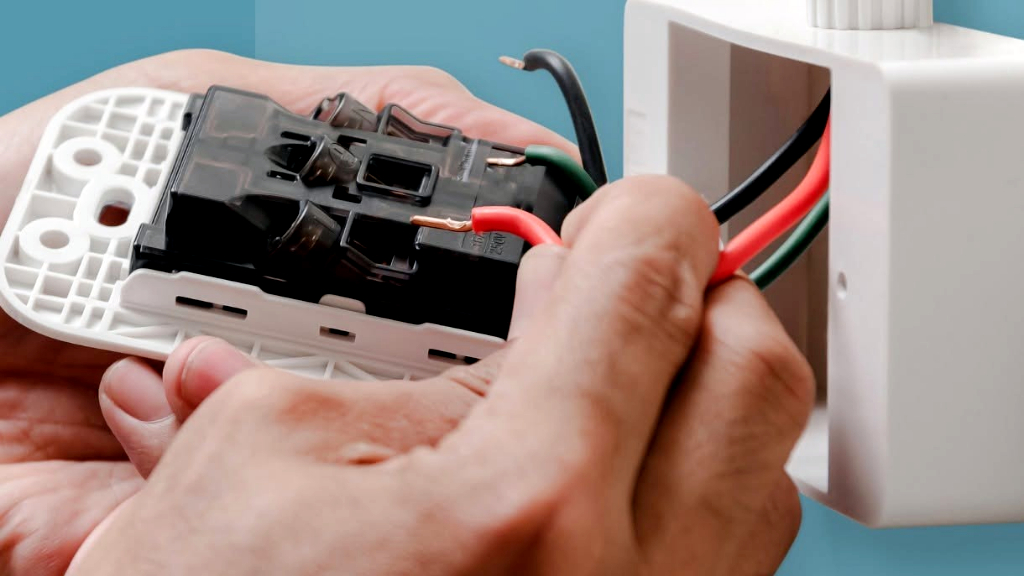 Dictarán un curso de instalaciones eléctricas