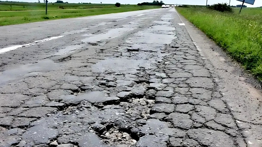 Piden informes por fondos destinados a las rutas