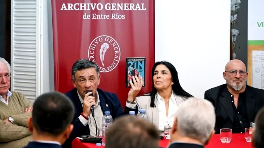 Oliva presentó el