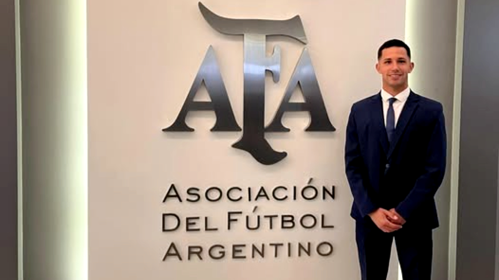 Un uruguayense árbitro de la AFA