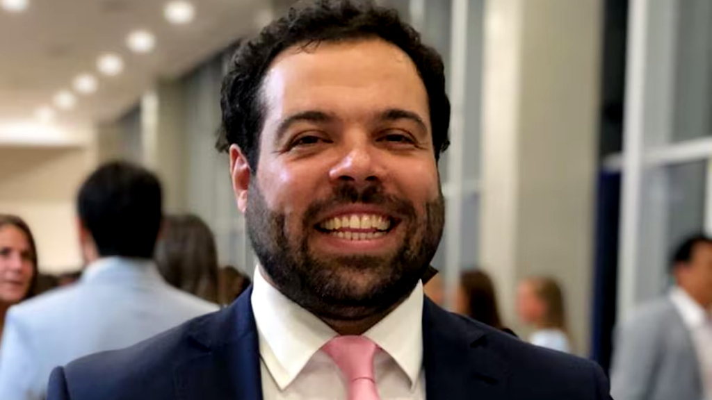 Troncoso: “Lo más sano” es desdoblar las elecciones