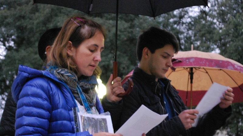 En La Histórica, bajo la lluvia, reclamaron por la aparición con vida de Santiago Maldonado