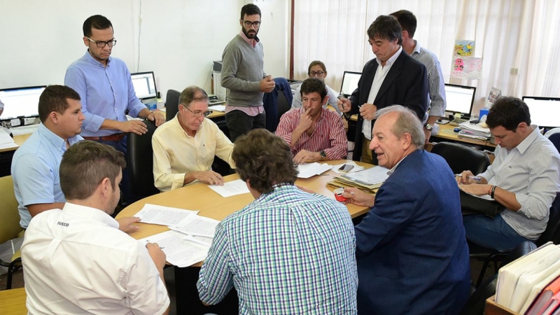 Cinco ofertas en la licitación para comprar camiones recolectores