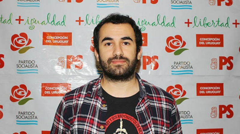 El PS apunta a mostrarse como la tercera vía
