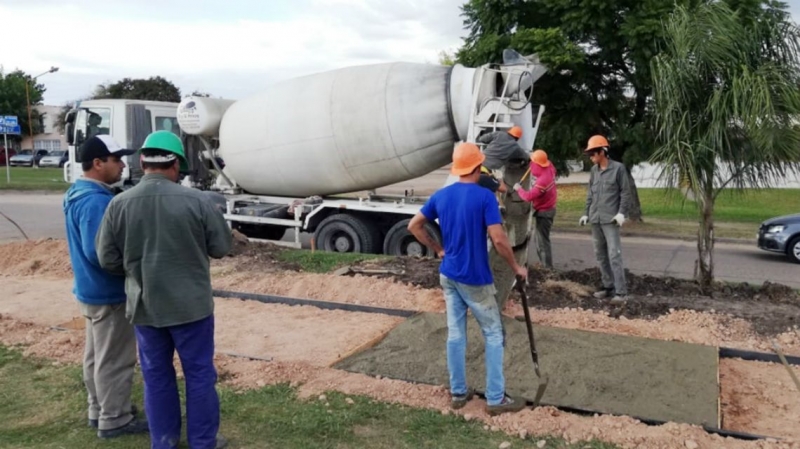 Avanza la puesta en valor de las plazoletas de bulevar Sansoni