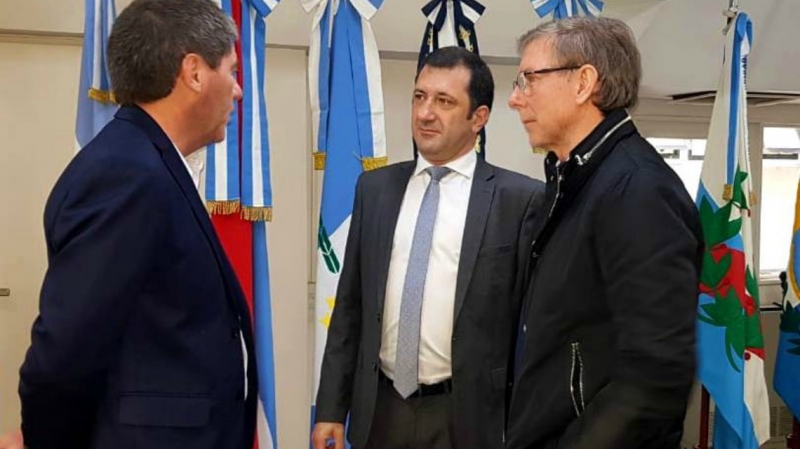 Las leyes que incumple Macri, según Kueider: Pacto Fiscal y Presupuesto
