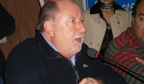 Busti le marcó la cancha al resto de los anti K: 