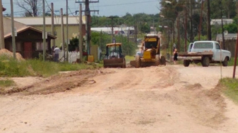 Comenzó la pavimentación de calle Allais y otras obras