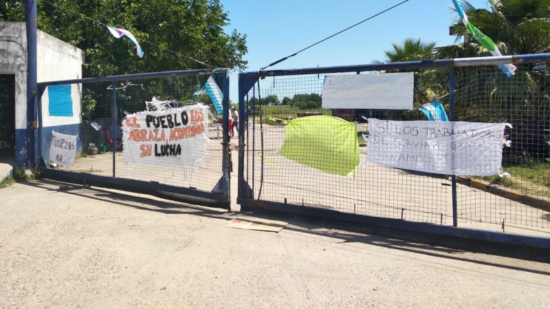 Comienzan las negociaciones para destrabar el conflicto en el frigorífico de San Justo