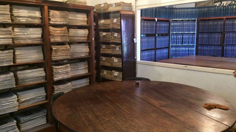 Se inaugura la Hemeroteca de la ciudad y se presentan libros