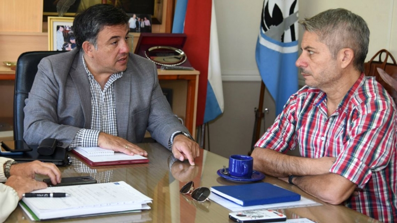 Oliva y Barberán iniciaron la discusión paritaria