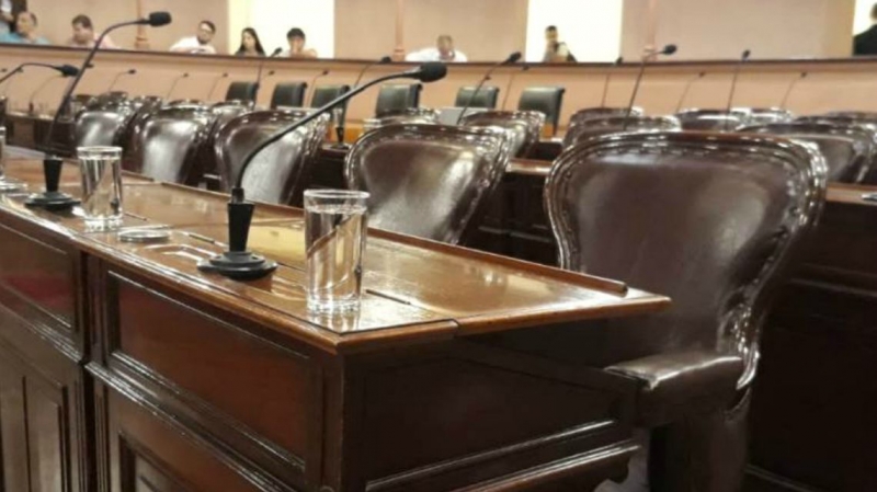 Puja entre oficialismo y oposición por las comisiones