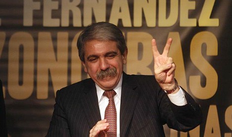 Aníbal Fernández llega a Entre Ríos con la mirada puesta en Evita y en la actualidad