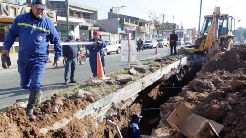 Dos empresas interesadas en el reemplazo de las cañerías antigua de agua