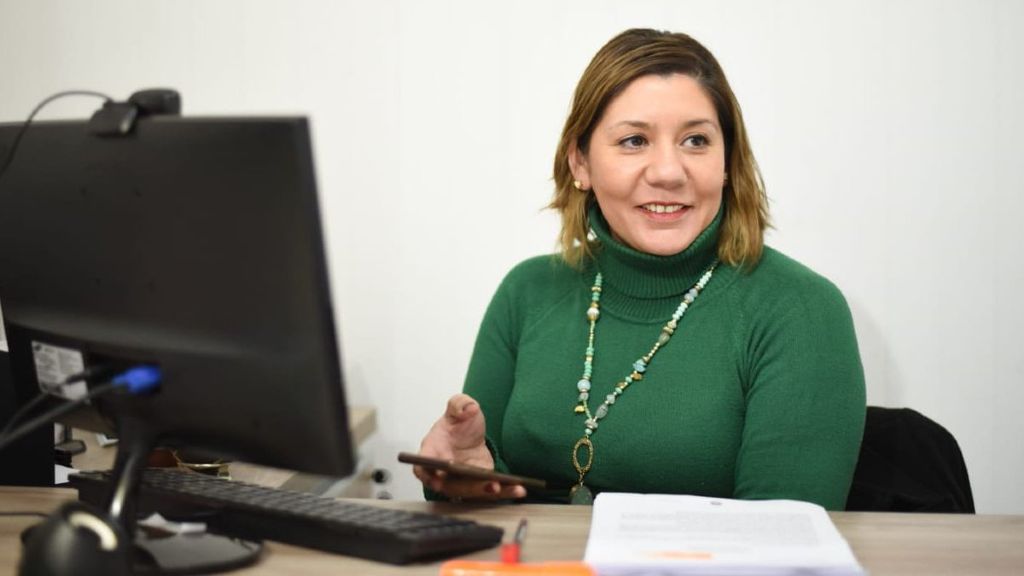 La diputada Ramos pidió licencia para ir con Bahl