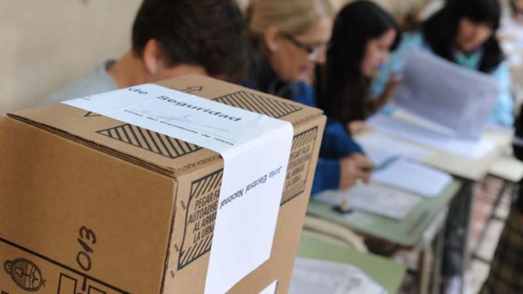 Autoridades de mesa: podrán vacunarse si quieren