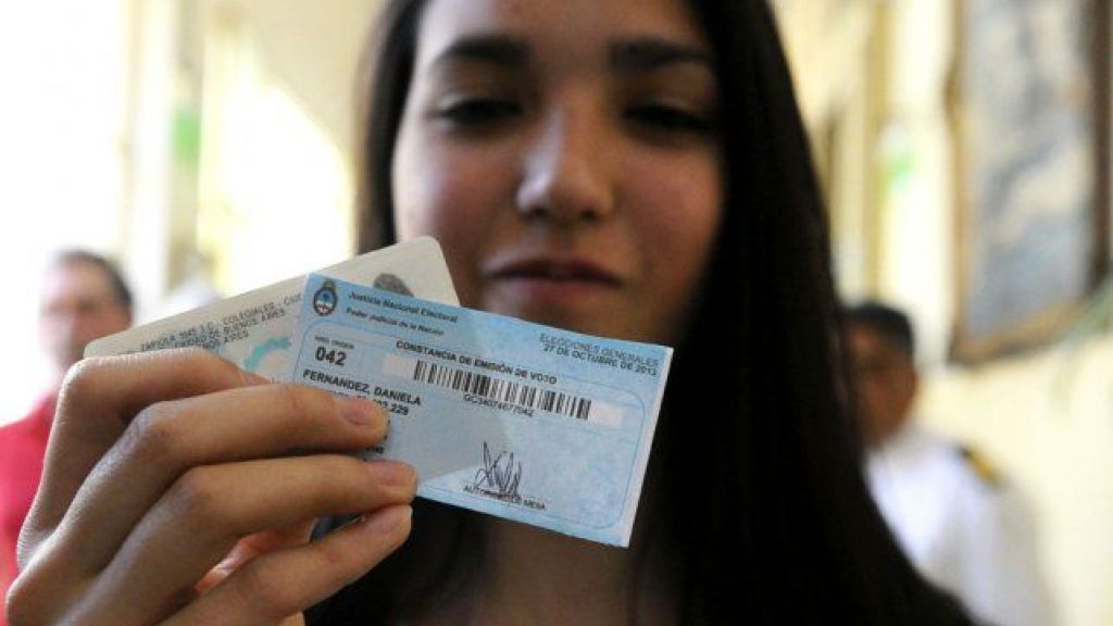 Videos para promover el voto joven