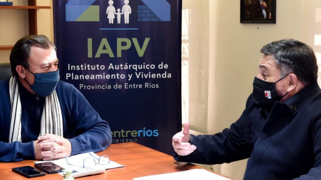 Oliva se reunió con Bisogni