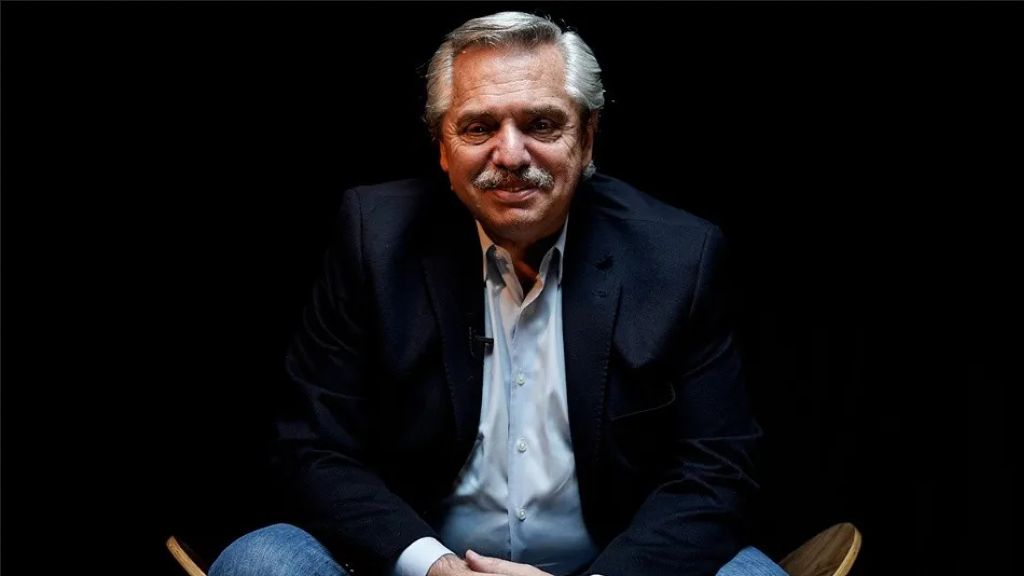 Alberto habló de todo, incluso de discutir la legalización de la marihuana