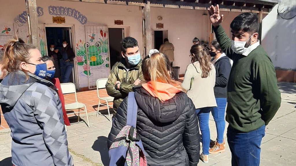 Operativo sanitario en la escuela de Talita