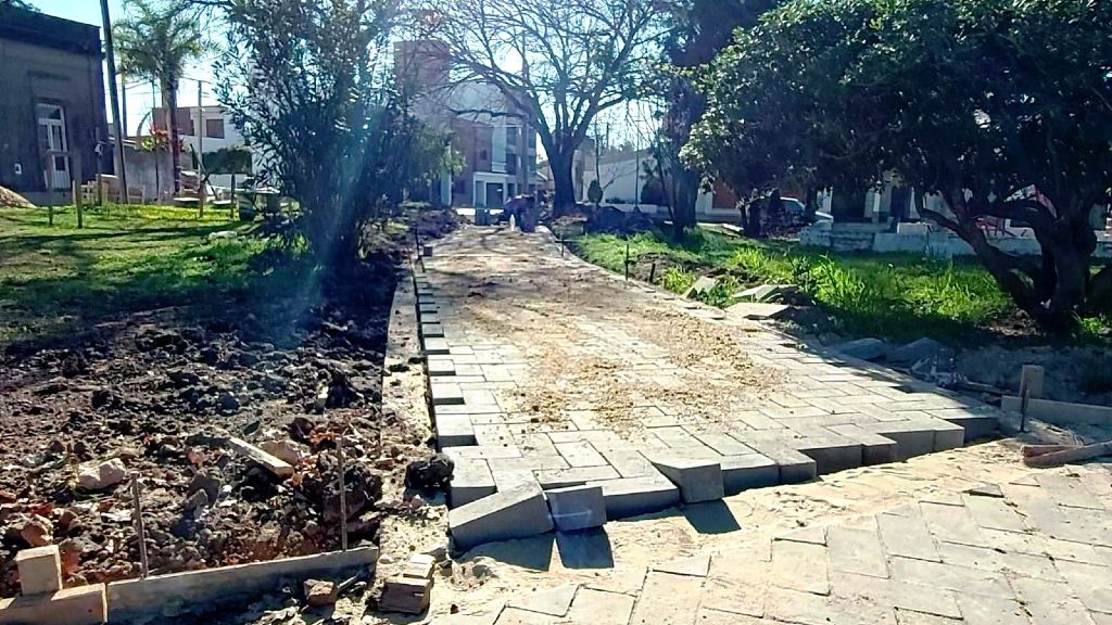 Avanzan las obras en la puesta en valor de Plaza Urquiza