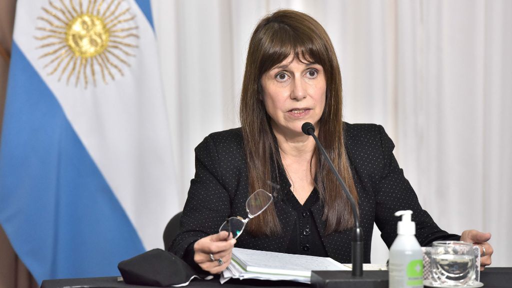 Velázquez, hasta el momento, la única que le presentó la renuncia a Bordet