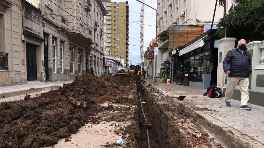 El recambio de cañerías presenta un avance de obra de más del 80%