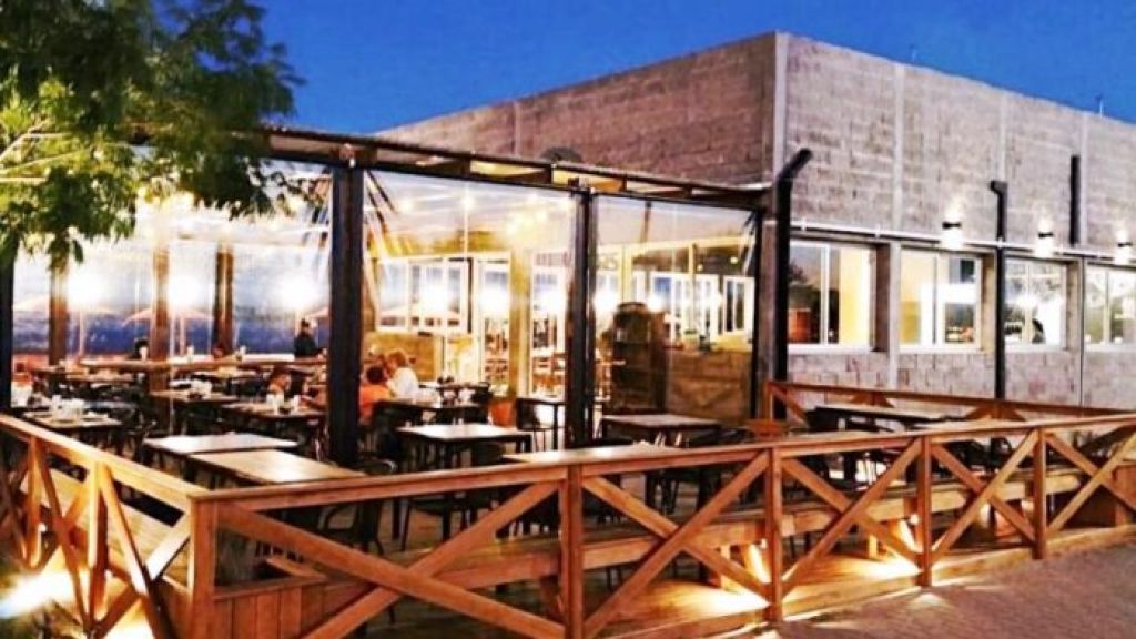 Isla del puerto. Licitan la explotación de paradores y kioscos
