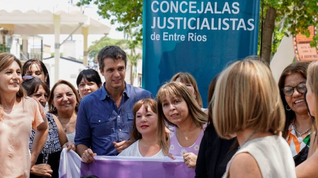 Cresto acompañó al Foro de Concejalas Justicialistas