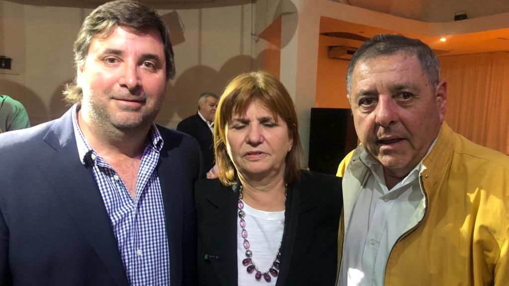 De Ángeli y Mattiauda con Bullrich