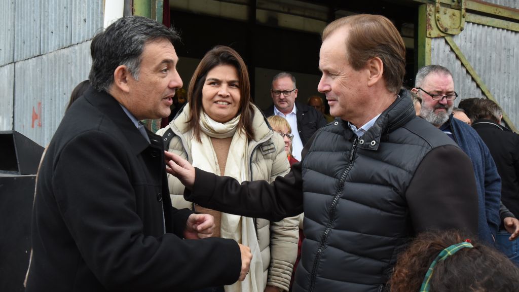 Oliva y Bordet firmaron convenios por viviendas