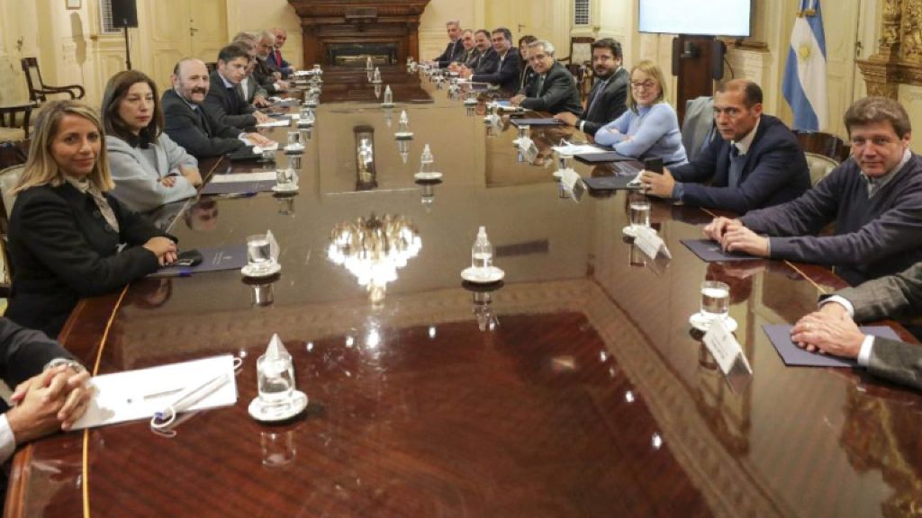 Stratta en el pedido del cambio de la Corte