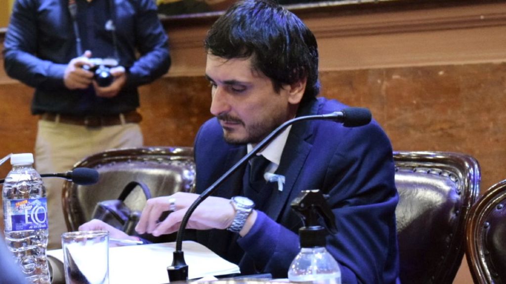 El desdoblamiento, allá por noviembre
