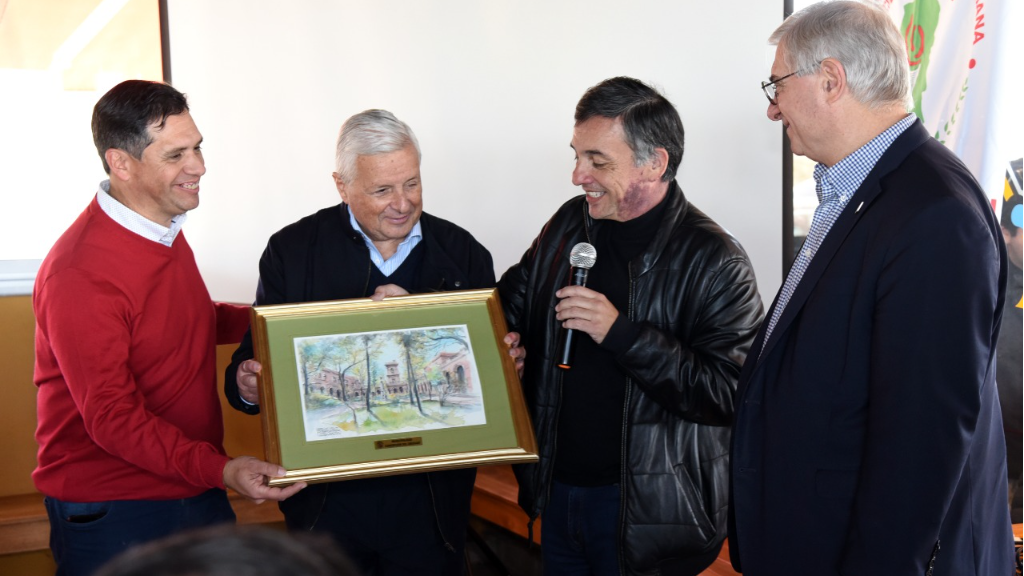 El presidente del Comité Olímpico Argentino disertó en La Histórica
