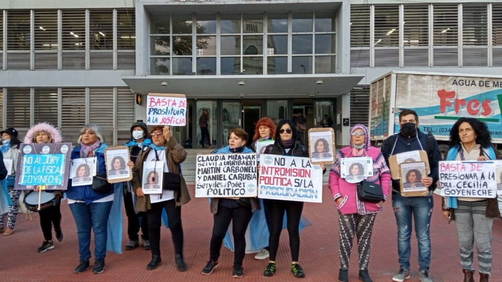 ¿Quién financió los escraches a los abogados del jury contra Goyeneche?