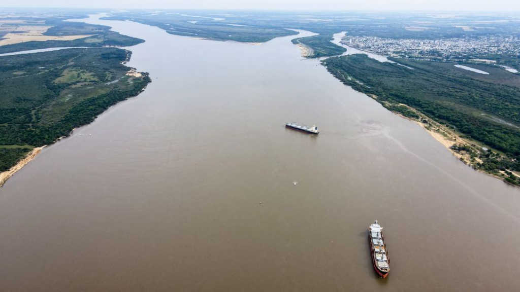 Zarpó un buque e ingresó otro para exportar desde Concepción del Uruguay