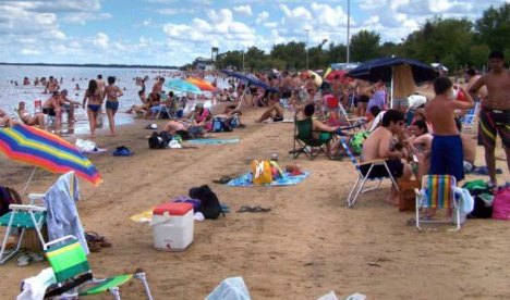 Magni propuso que los ingresos a las playas sean gratuitos
