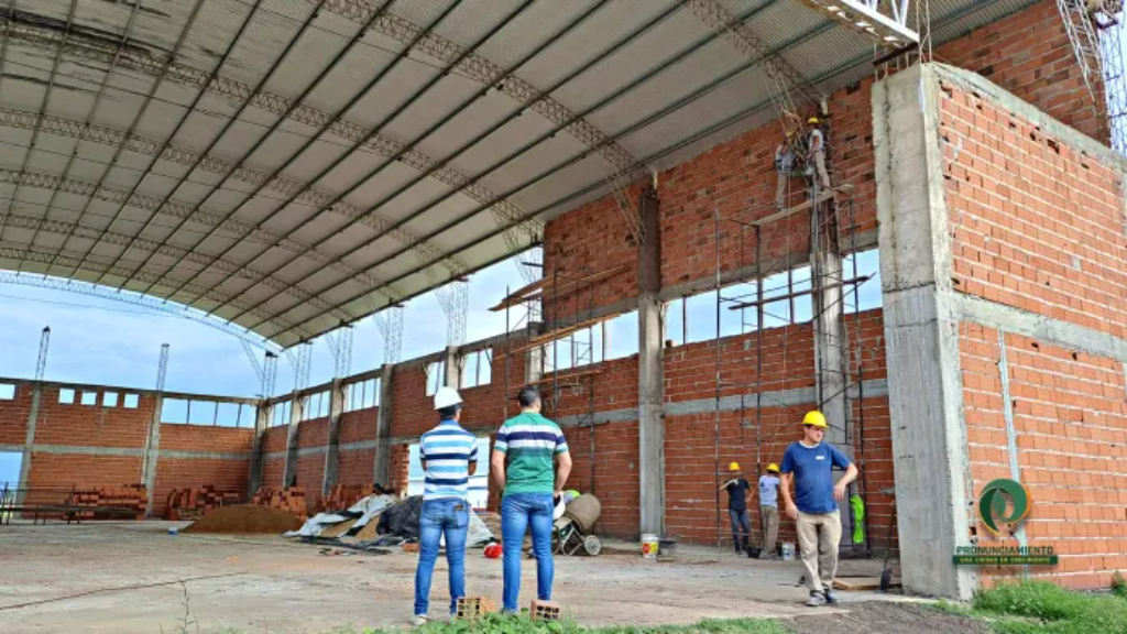 Pronunciamiento: se retoma la obra del polideportivo